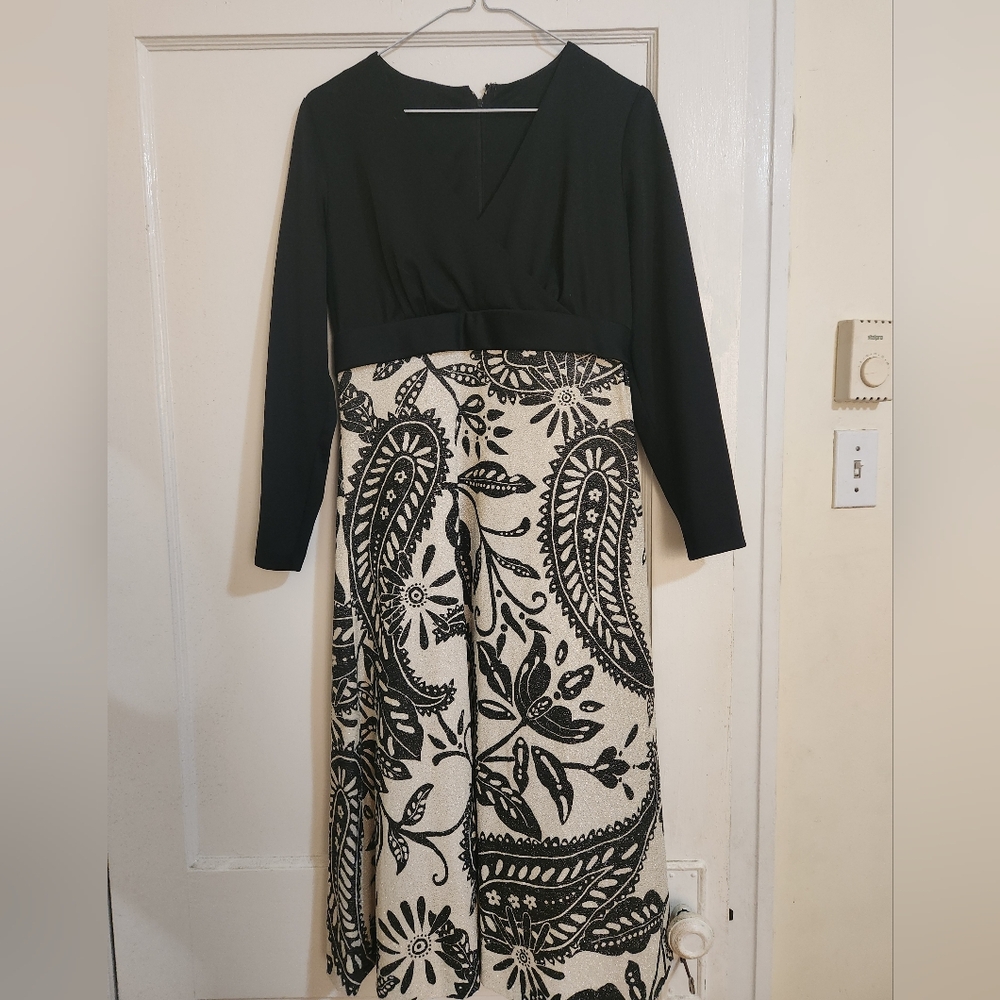 Vintage 60s 70s Black & White Sparkly Paisley Cocktail Dress